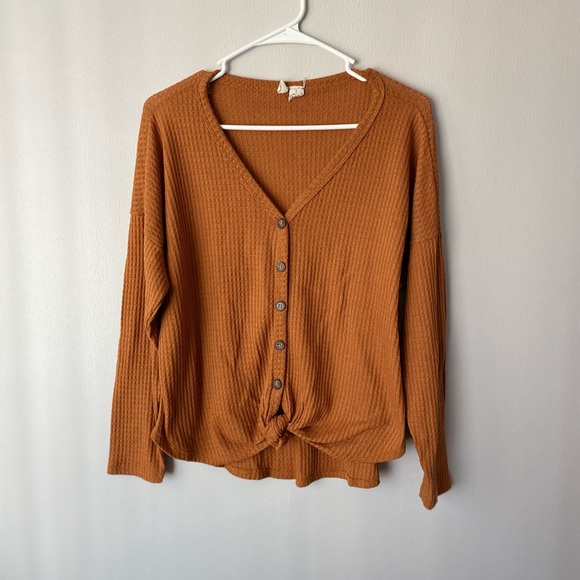 Burnt orange waffle knit long sleeve size M - Picture 9 of 9